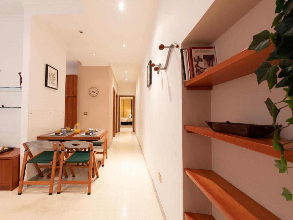 The Rent - Gracious Near Castel Sant'angelo Apartment Rom